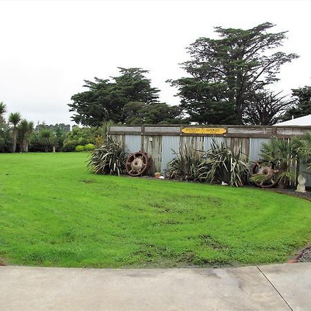 Cruz Inn Featherston Exterior foto